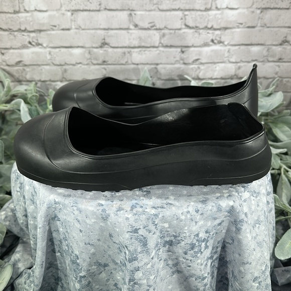 Shoes For Crews Rubber Shoe Covers Slip and Oil Resistant Size S+ 🌟Like NEW🌟 - Picture 4 of 10